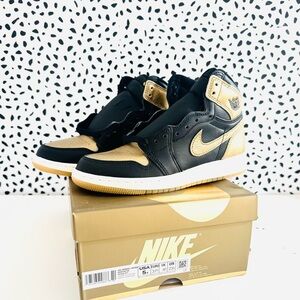 Air Jordan 1 High OG “Black and Gold” 5Y & 4.5Y